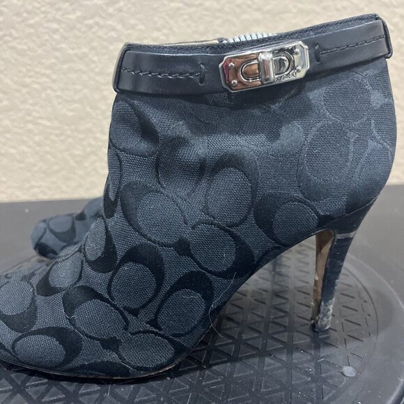 COACH Bennett Womens Canvas Bootie Stiletto Signature Monogram Jacquard Size 6.5 - Picture 4 of 9